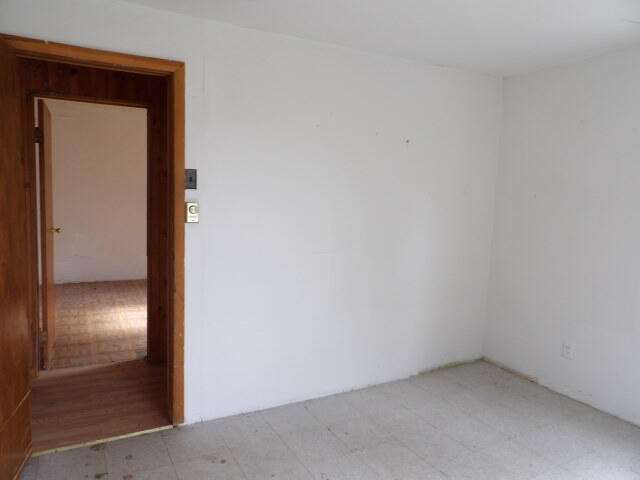 34637 76th Street Covert, MI 49043 - Photo 11 of 30 100_0097