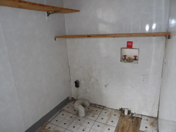 $99,900 | 34637 76th Street, Covert, MI 49043
