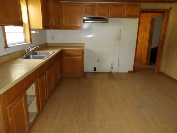 $99,900 | 34637 76th Street, Covert, MI 49043