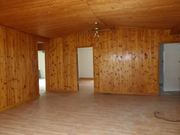 $99,900 | 34637 76th Street, Covert, MI 49043