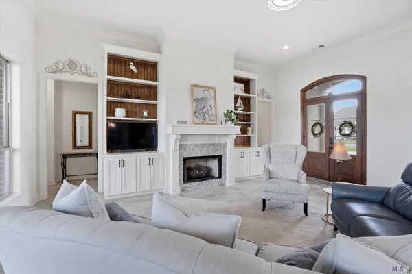 $525,000 | 7335 Lillie Drive, Denham Springs, LA 70706