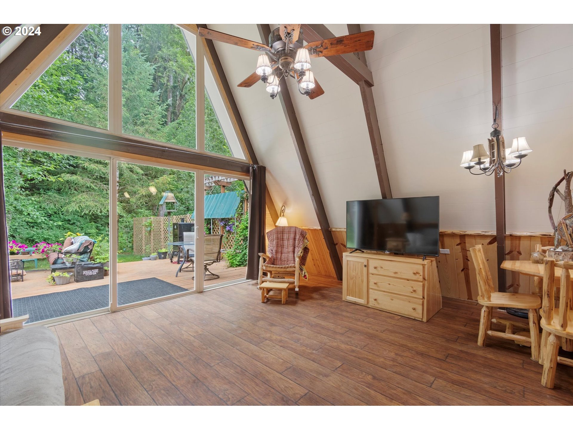10282 Fieldcrest Drive Birkenfeld, OR 97016 - Photo 3 of 15 Living Room/Dining Room