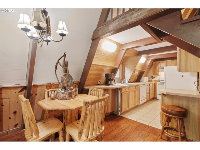 $298,000 | 10282 Fieldcrest Drive, Birkenfeld, OR 97016