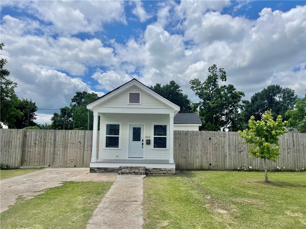 9012 Corwin Street Kenner, LA 70062 - Photo 2 of 15