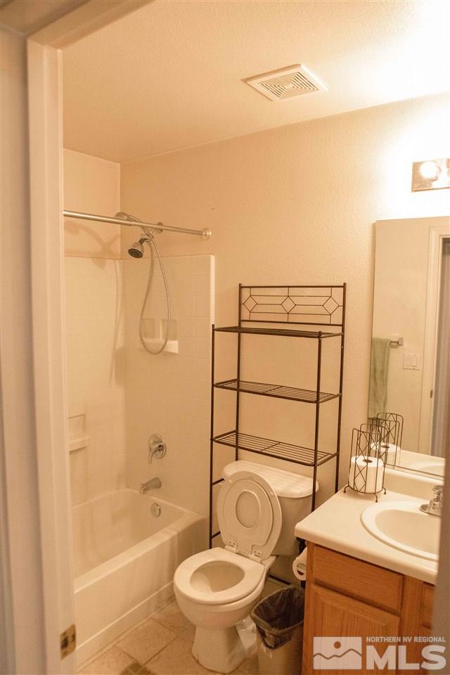 18236 Silverleaf Court Reno, NV 89508 - Photo 10 of 13 Photo 10