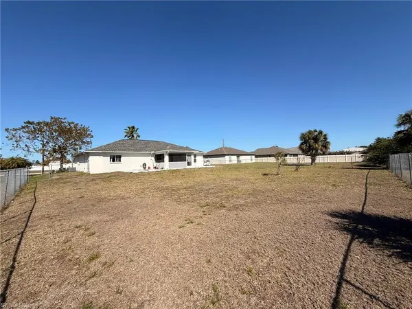$295,000 | 843 Nyasa Avenue, Fort Myers, FL 33913