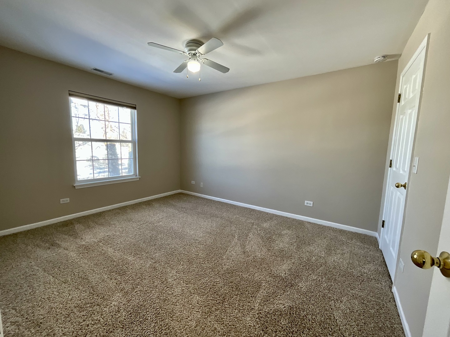 290 Crestview Drive, Unit C Wauconda, IL 60084 - Photo 9 of 14