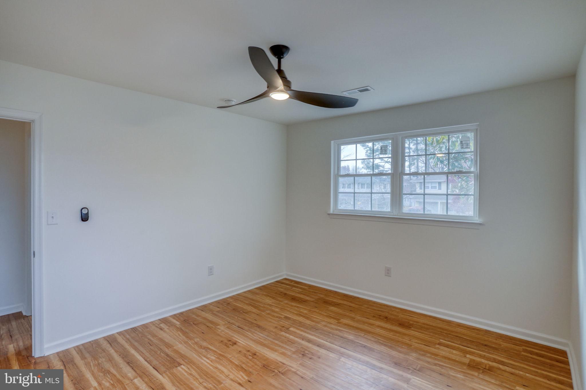 811 Sunset Terrace Dover, DE 19904 - Photo 27 of 45 a view of an empty room with a window