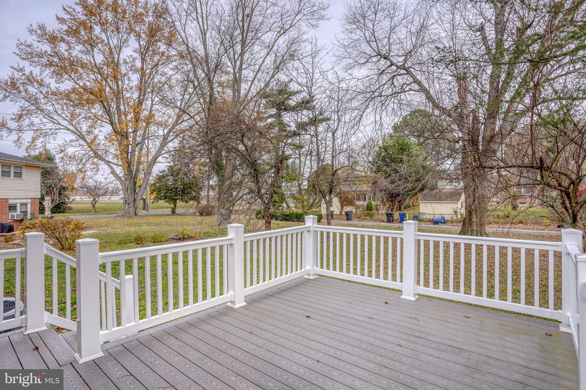 811 Sunset Terrace Dover, DE 19904 - Photo 35 of 45 a view of a wooden deck