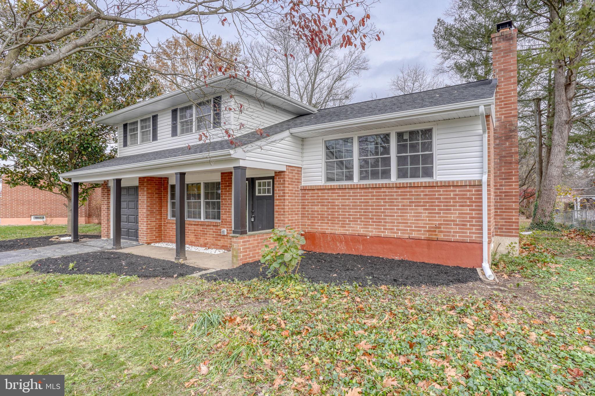 811 Sunset Terrace Dover, DE 19904 - Photo 38 of 45 a front view of a house with garden