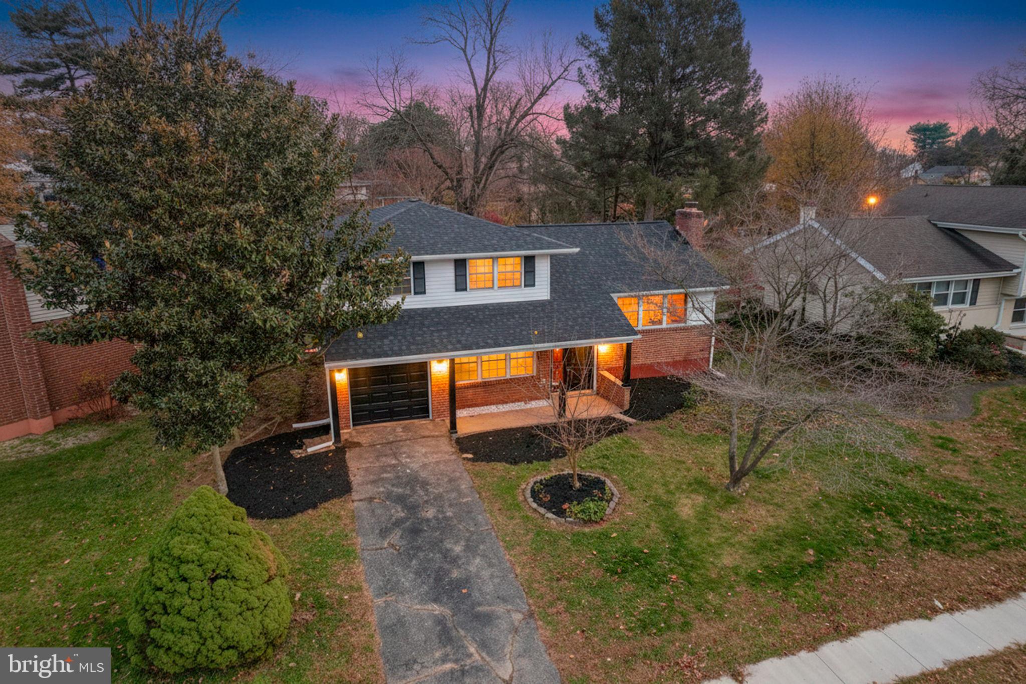 811 Sunset Terrace Dover, DE 19904 - Photo 45 of 45 a view of a backyard with plants and a bench