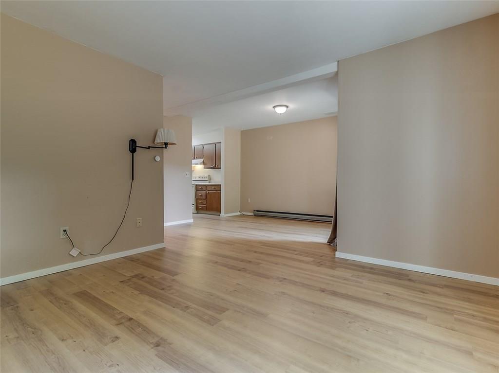 9 Linwood Road, Unit 9 Freeport, ME 04032 - Photo 6 of 29 Photo