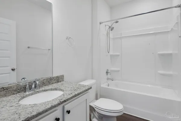 $2,400 | 5761 Danbury Boulevard, Pace, FL 32571