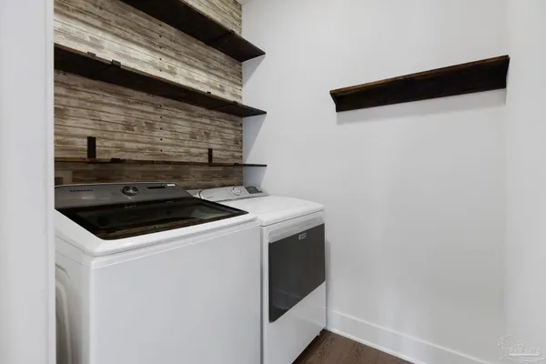 $2,400 | 5761 Danbury Boulevard, Pace, FL 32571