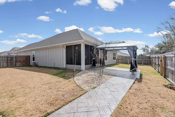 $2,400 | 5761 Danbury Boulevard, Pace, FL 32571