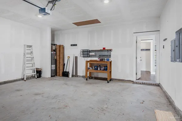 $2,400 | 5761 Danbury Boulevard, Pace, FL 32571