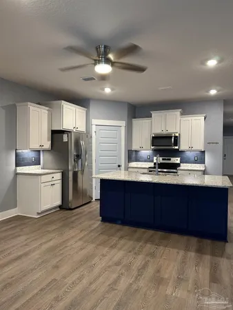 $2,400 | 5761 Danbury Boulevard, Pace, FL 32571