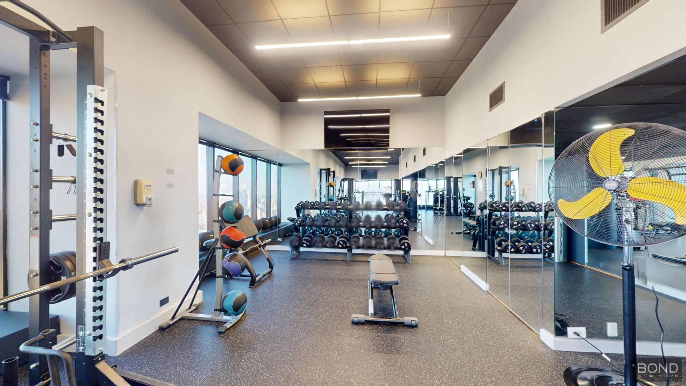 525 East 72nd Street, Unit 15G Manhattan, NY 10021 - Photo 19 of 21 Photo 19