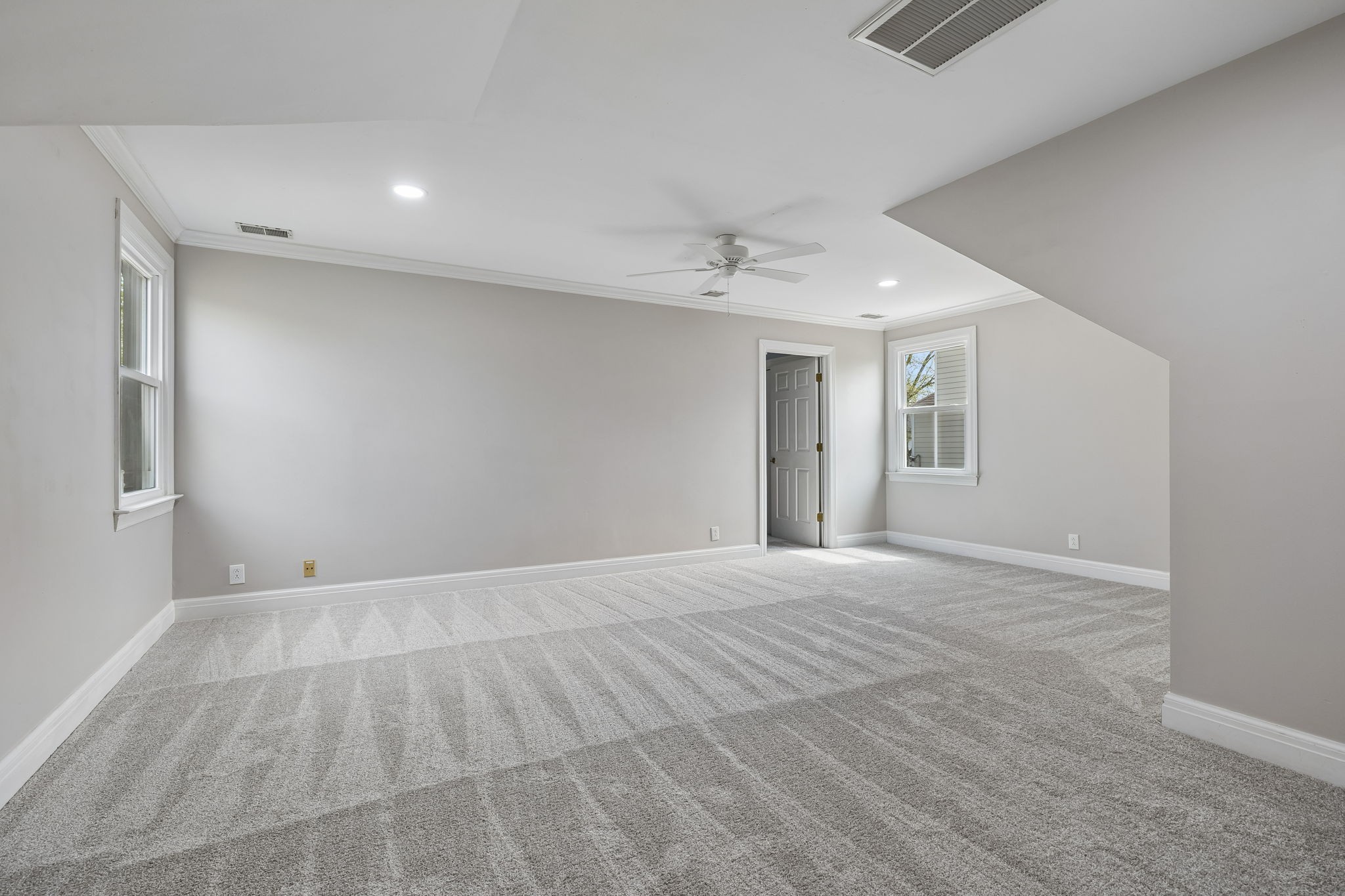 230 Harding Place Nashville, TN 37205 - Photo 42 of 54 a view of an empty room with a window