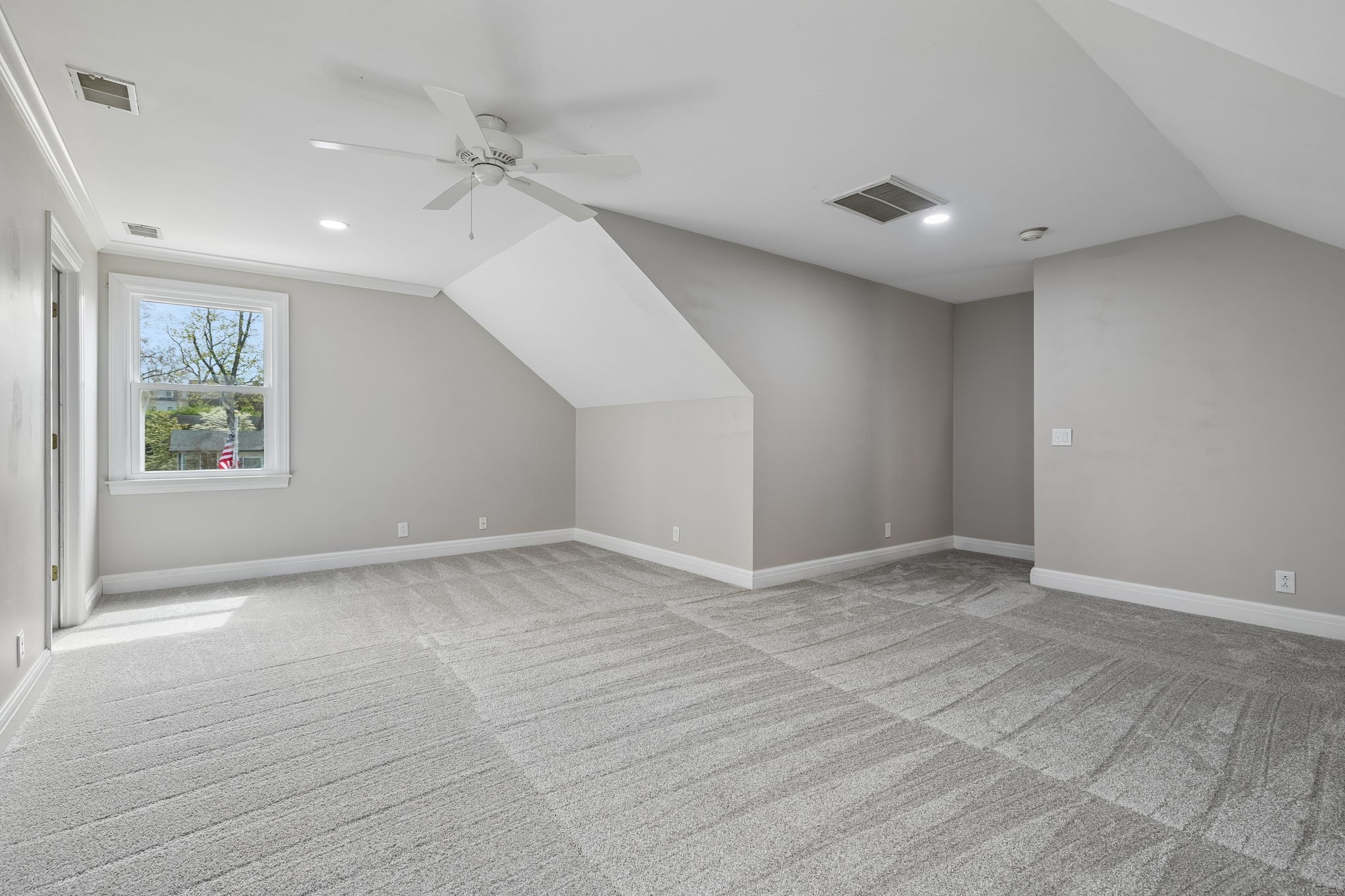 230 Harding Place Nashville, TN 37205 - Photo 43 of 54 a view of an empty room with a window