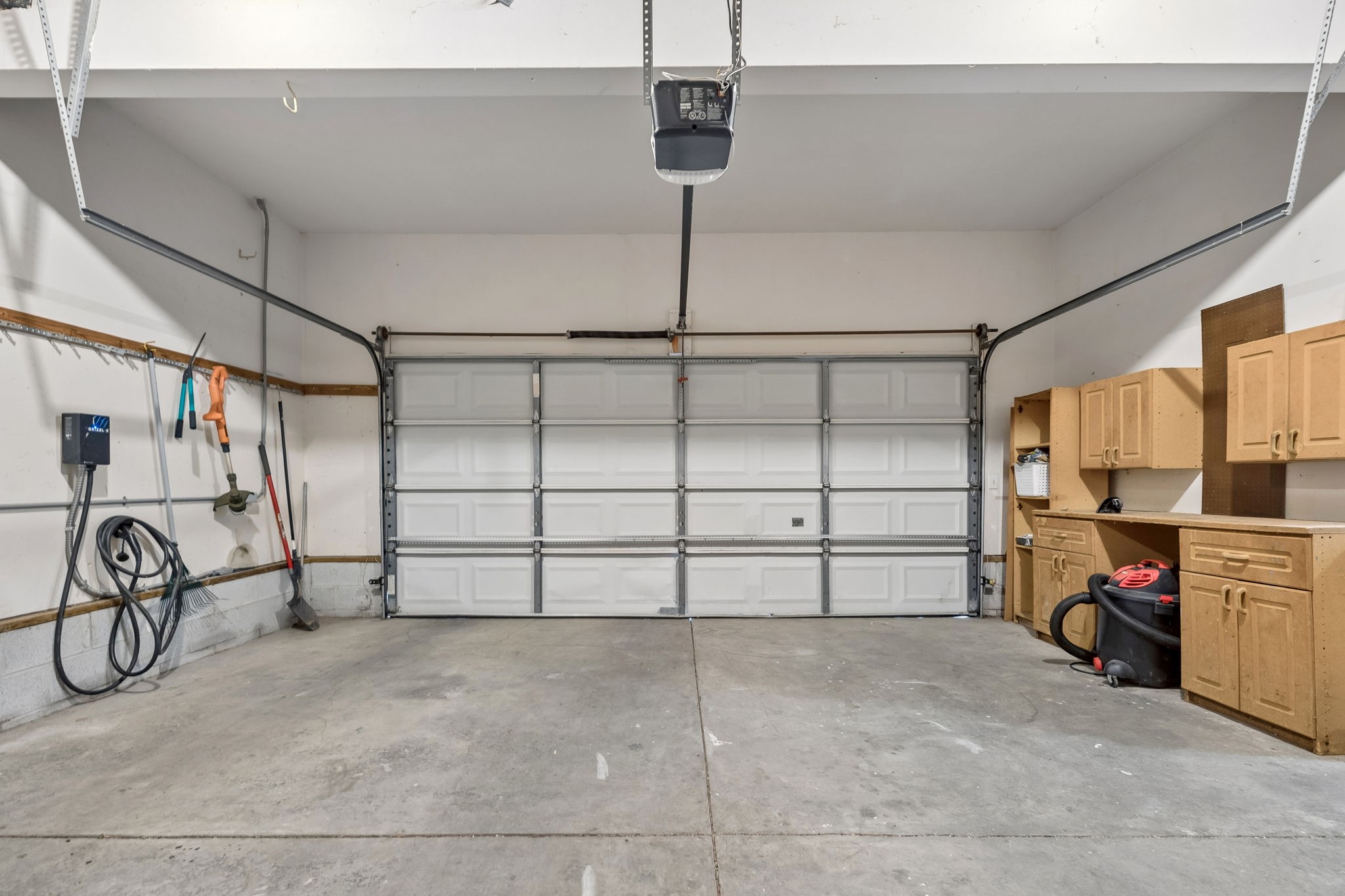 230 Harding Place Nashville, TN 37205 - Photo 46 of 54 a view of a garage with furniture