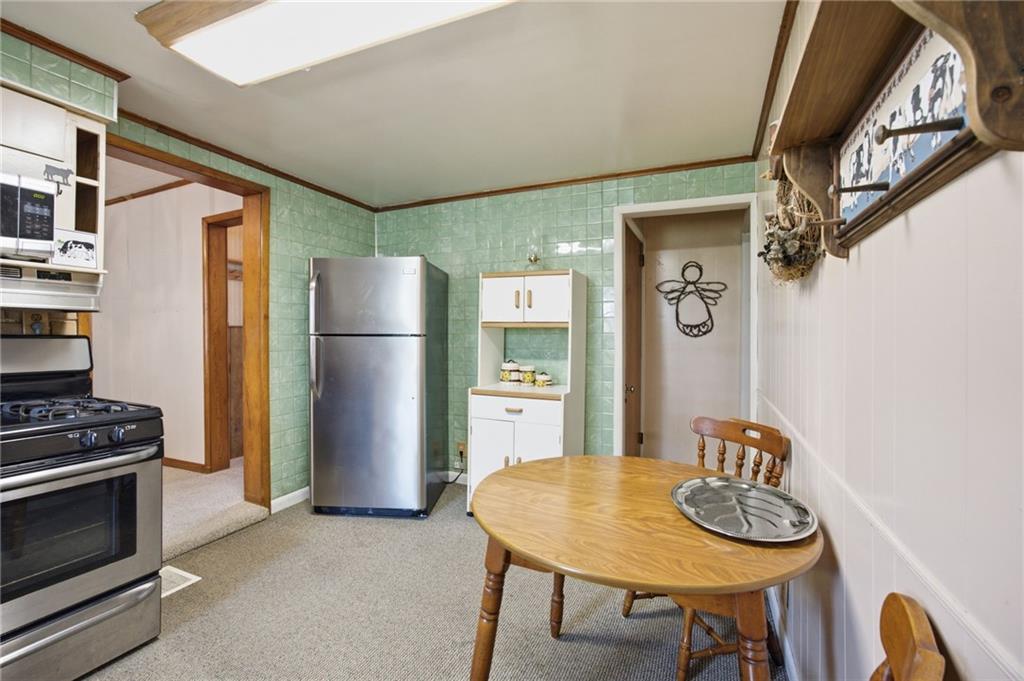 514 Rostraver Road Belle Vernon, PA 15012 - Photo 9 of 44