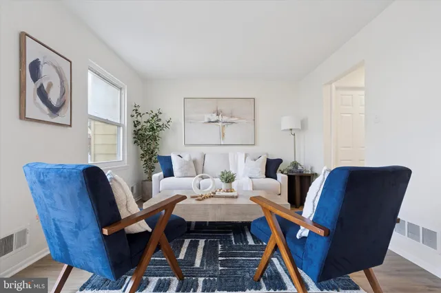 $374,999 | 367 Dartmouth Court, Bensalem, PA 19020