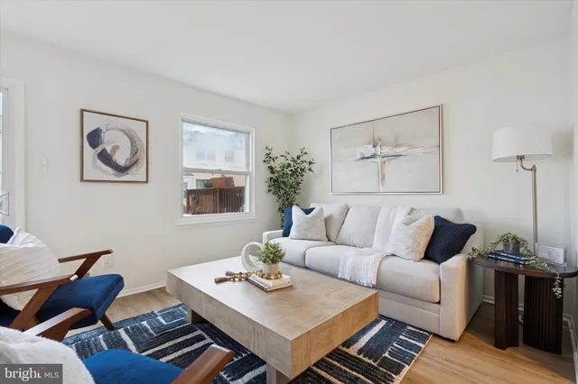 $379,999 | 367 Dartmouth Court, Bensalem, PA 19020