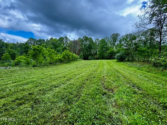 $160,000 | 808 Waddell Road, Mountain City, TN 37683