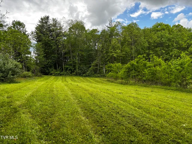 $160,000 | 808 Waddell Road, Mountain City, TN 37683