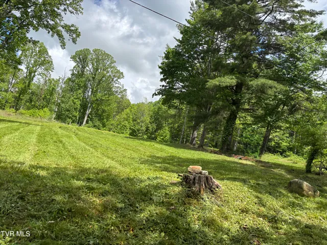 $160,000 | 808 Waddell Road, Mountain City, TN 37683