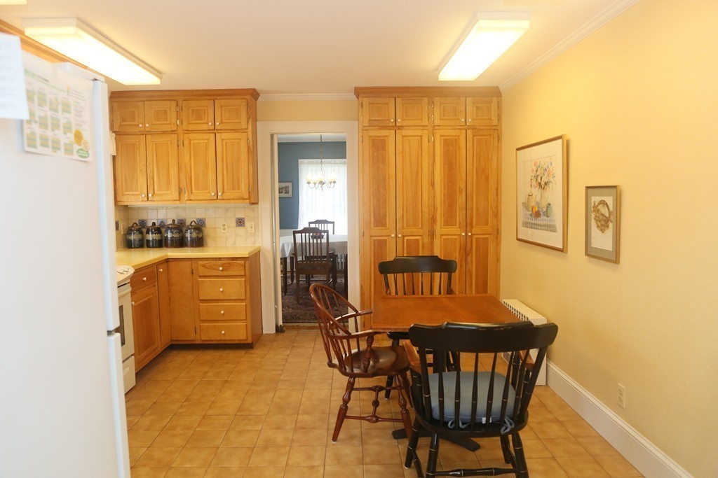 24 Chatham Road Longmeadow, MA 01106 - Photo 7 of 14 Gallery Image 7