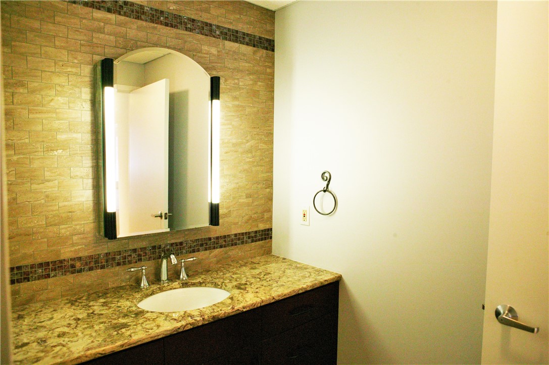 40 Mitchell Road Pittsford, NY 14534 - Photo 11 of 14