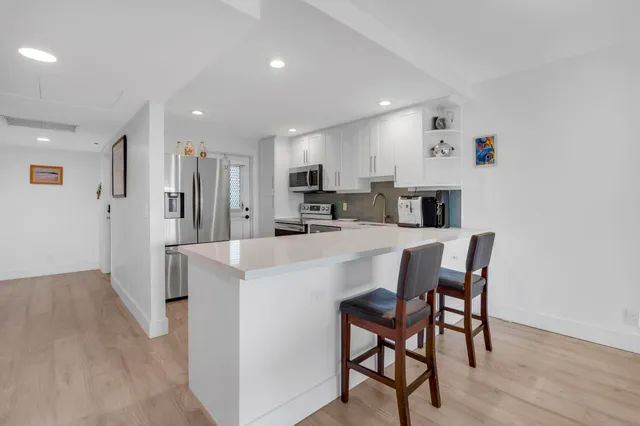 $299,000 | 2800 North Palm Aire Drive, Unit 401, Pompano Beach, FL 33069