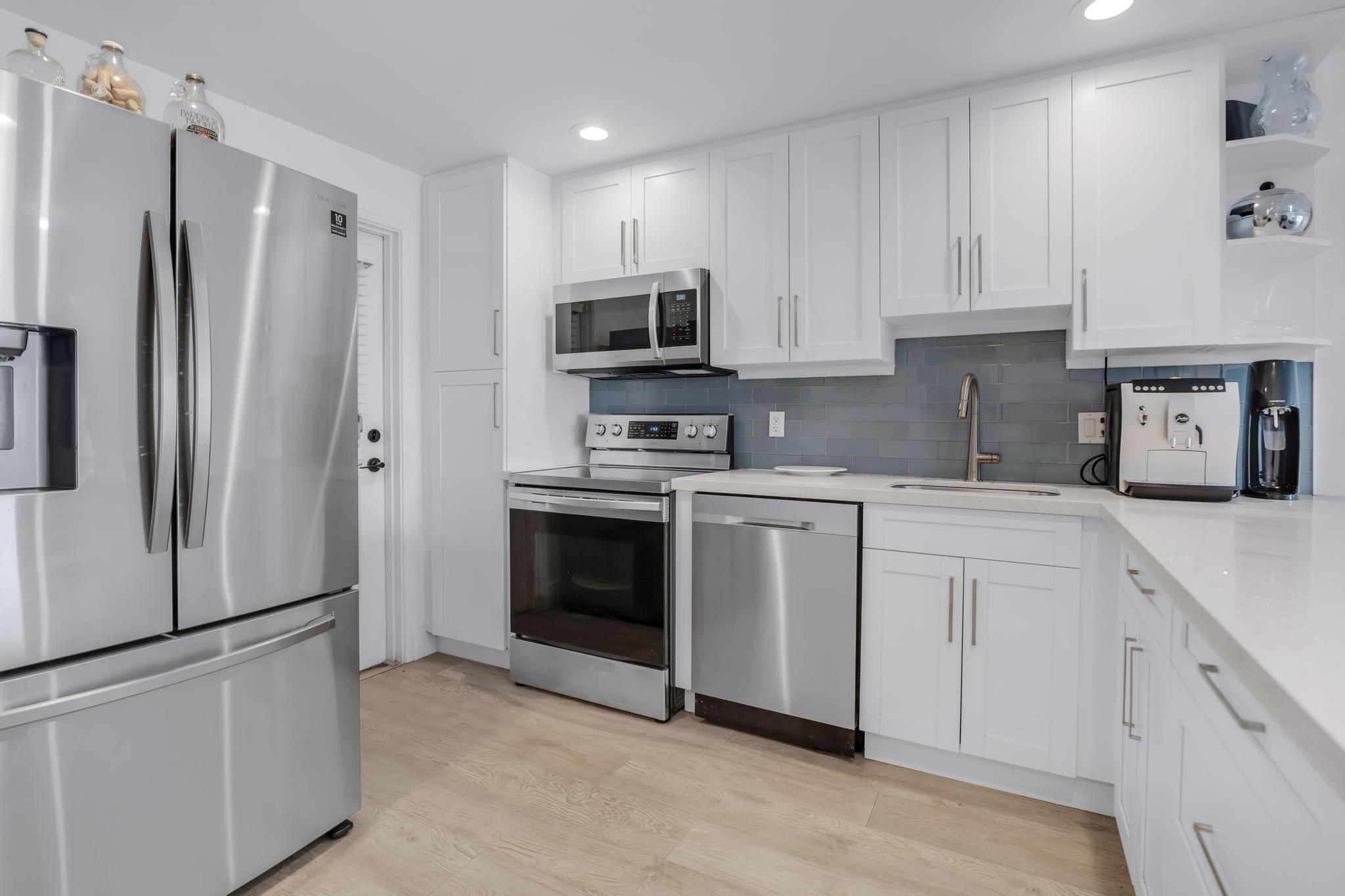 2800 North Palm Aire Drive, Unit 401 Pompano Beach, FL 33069 - Photo 15 of 60 017