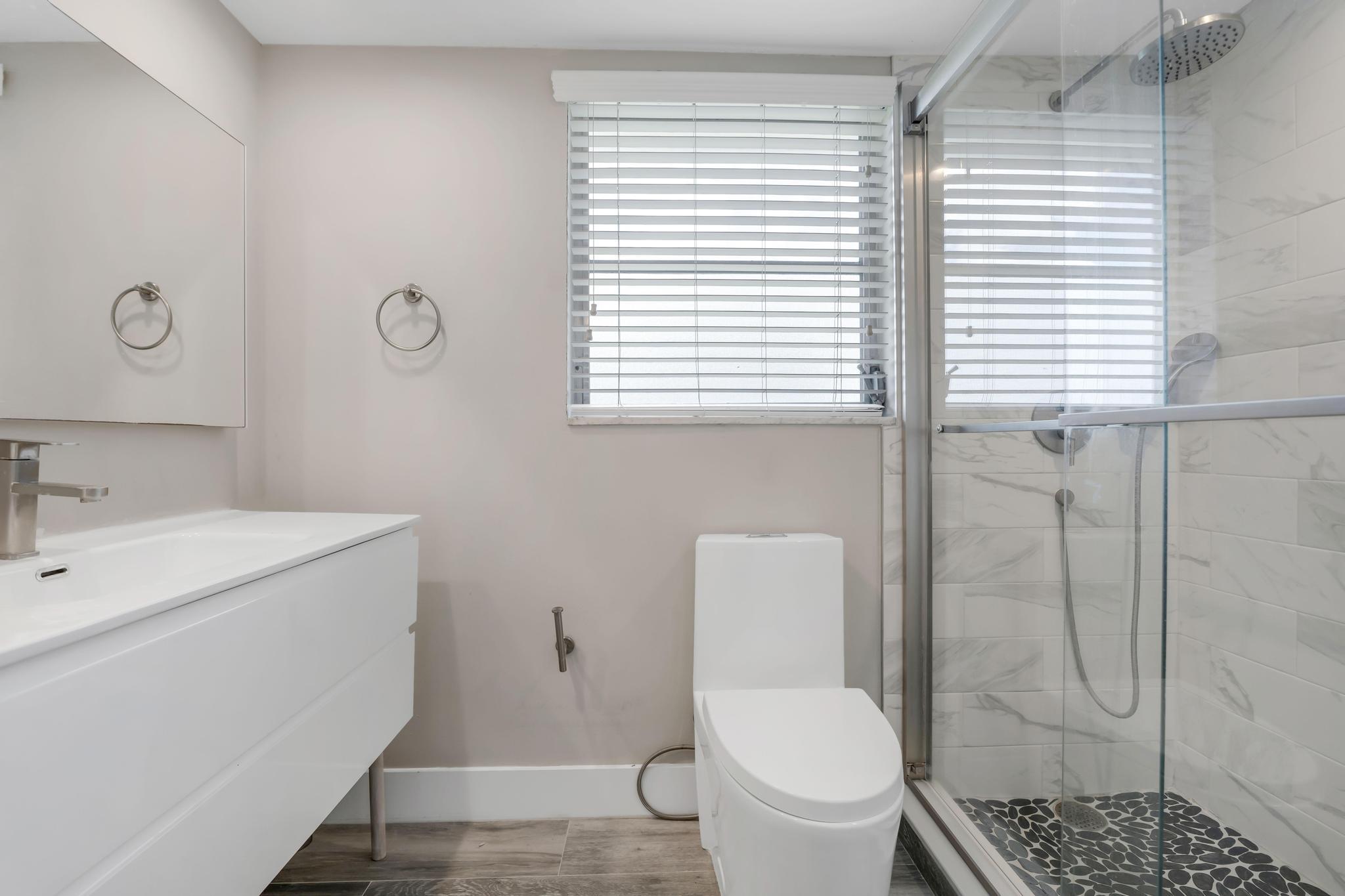 2800 North Palm Aire Drive, Unit 401 Pompano Beach, FL 33069 - Photo 24 of 60 025