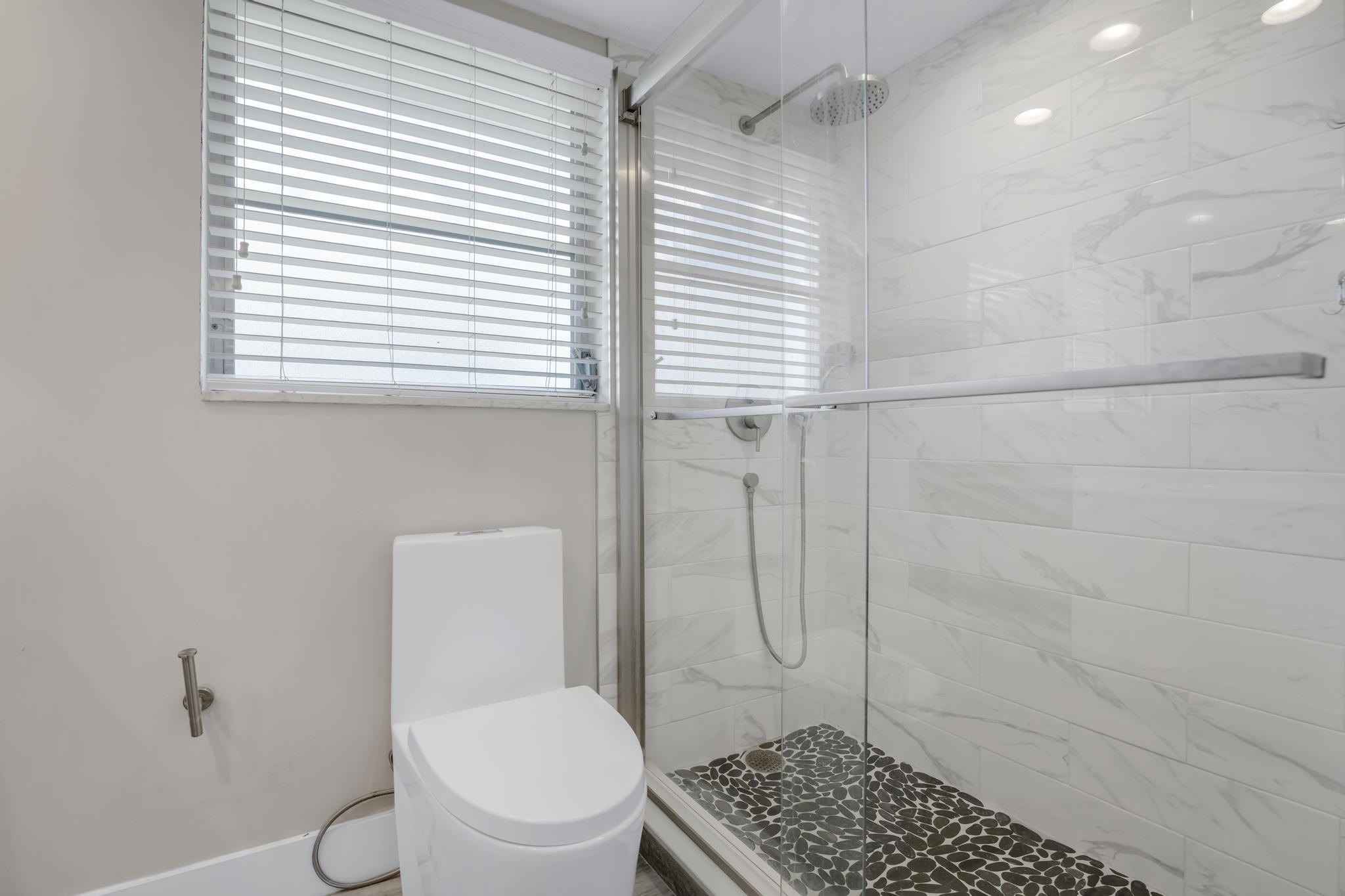 2800 North Palm Aire Drive, Unit 401 Pompano Beach, FL 33069 - Photo 25 of 60 024