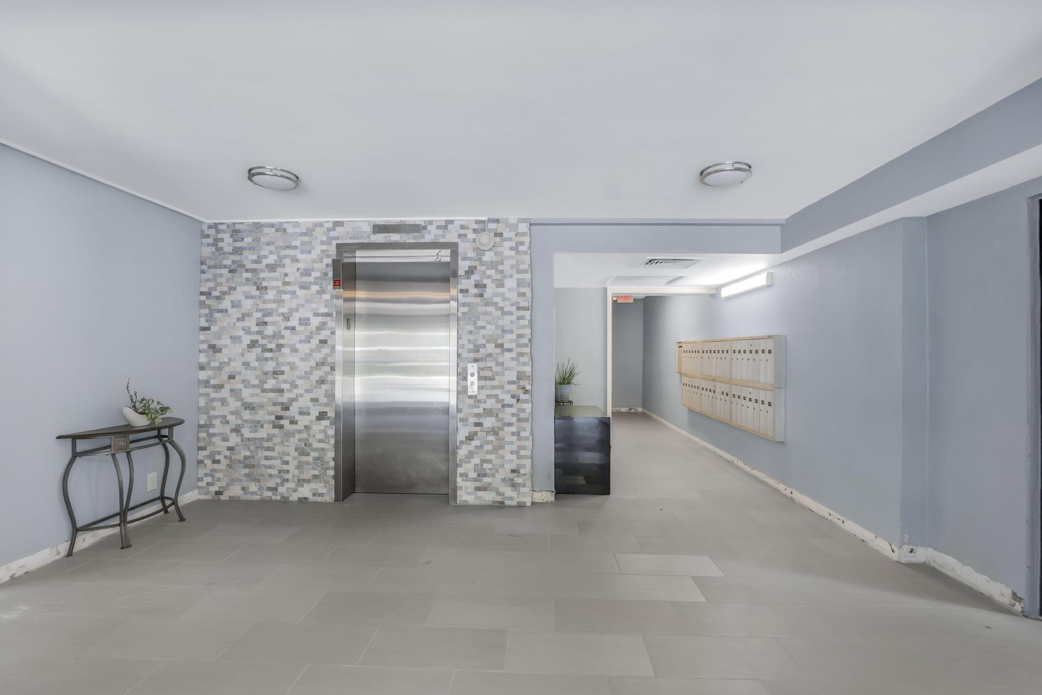 2800 North Palm Aire Drive, Unit 401 Pompano Beach, FL 33069 - Photo 31 of 60 030