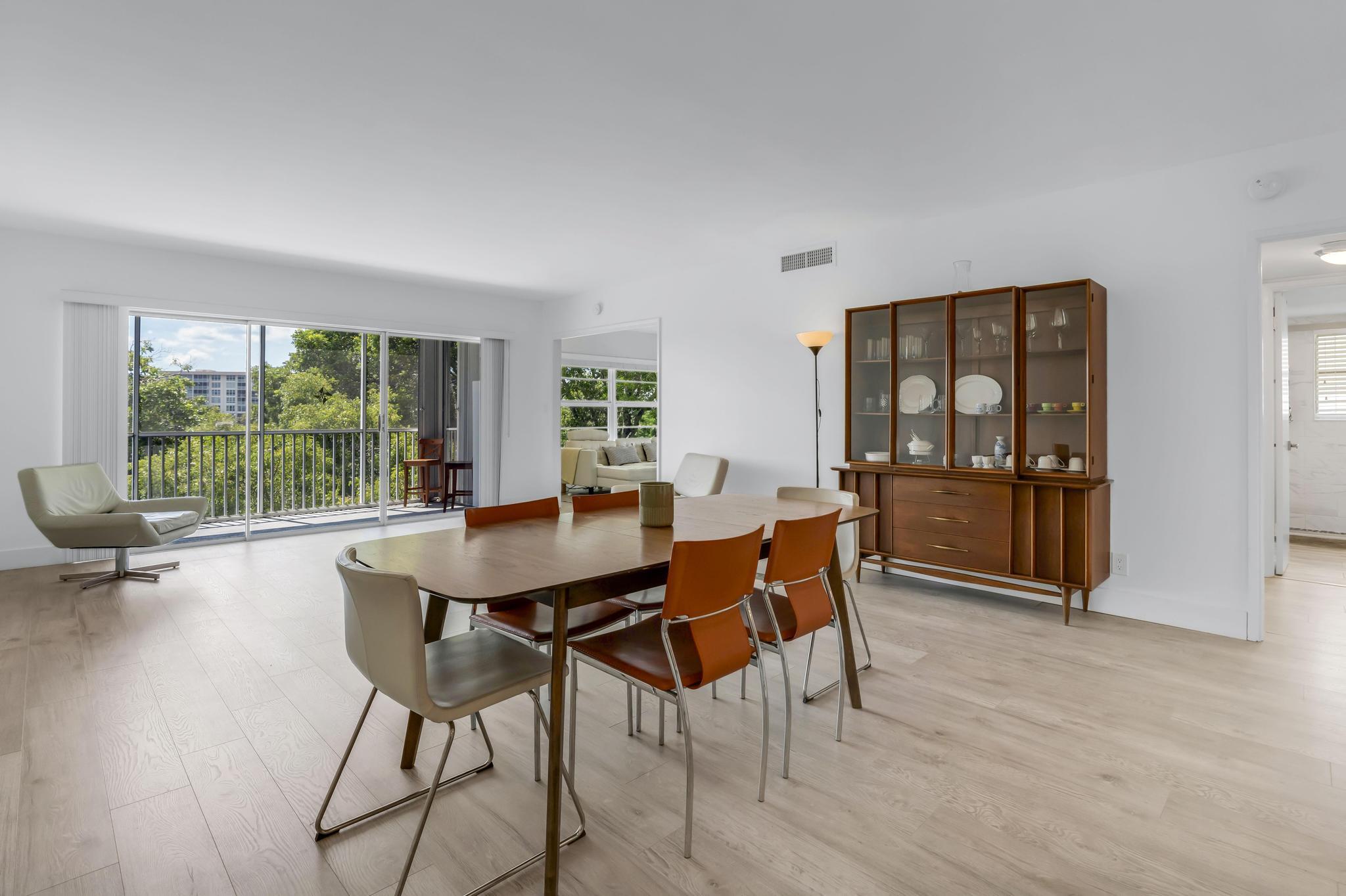 2800 North Palm Aire Drive, Unit 401 Pompano Beach, FL 33069 - Photo 4 of 60 004