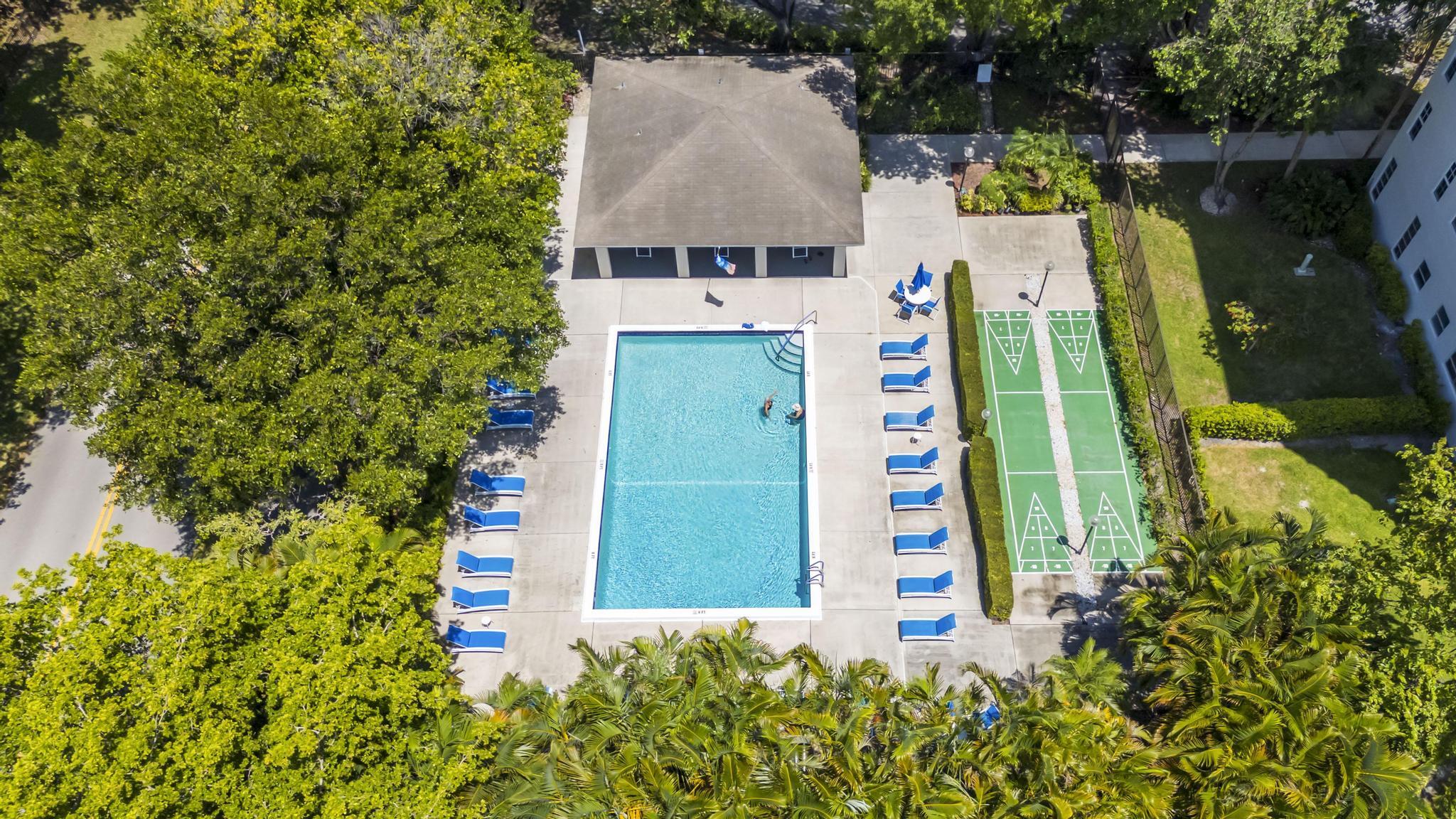 2800 North Palm Aire Drive, Unit 401 Pompano Beach, FL 33069 - Photo 47 of 60 050