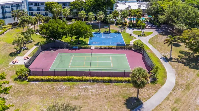 $299,000 | 2800 North Palm Aire Drive, Unit 401, Pompano Beach, FL 33069