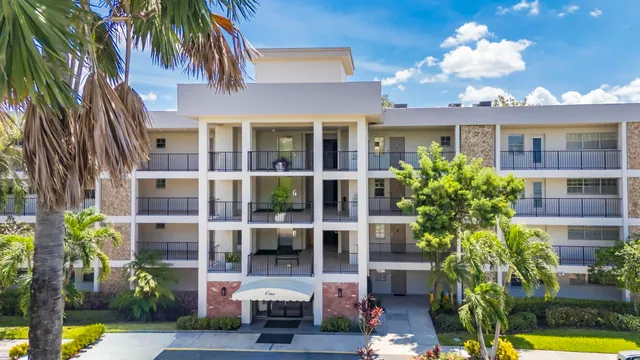 $299,000 | 2800 North Palm Aire Drive, Unit 401, Pompano Beach, FL 33069