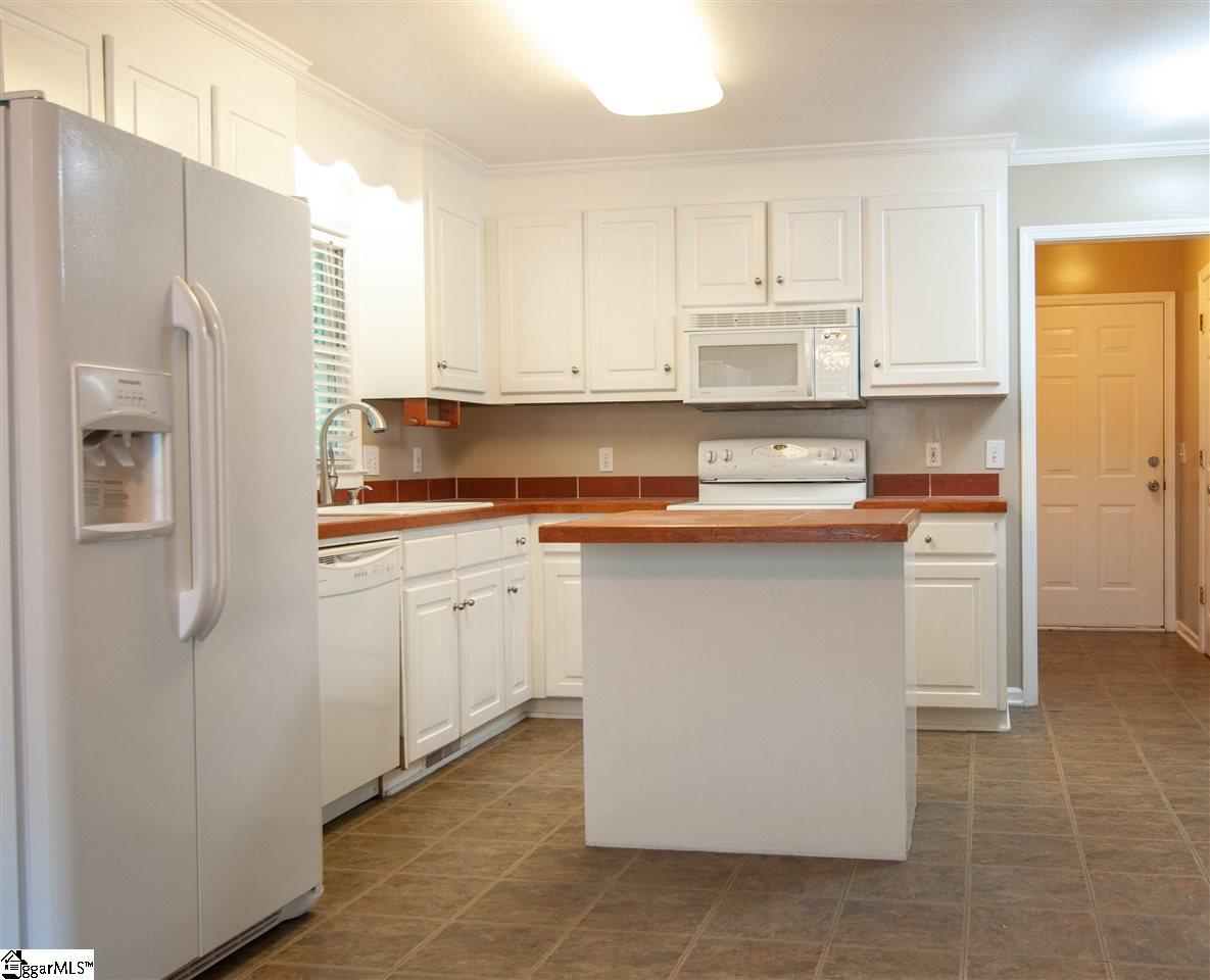 220 Hardwood Road Greenville, SC 29607 - Photo 12 of 34 Gallery Image 12