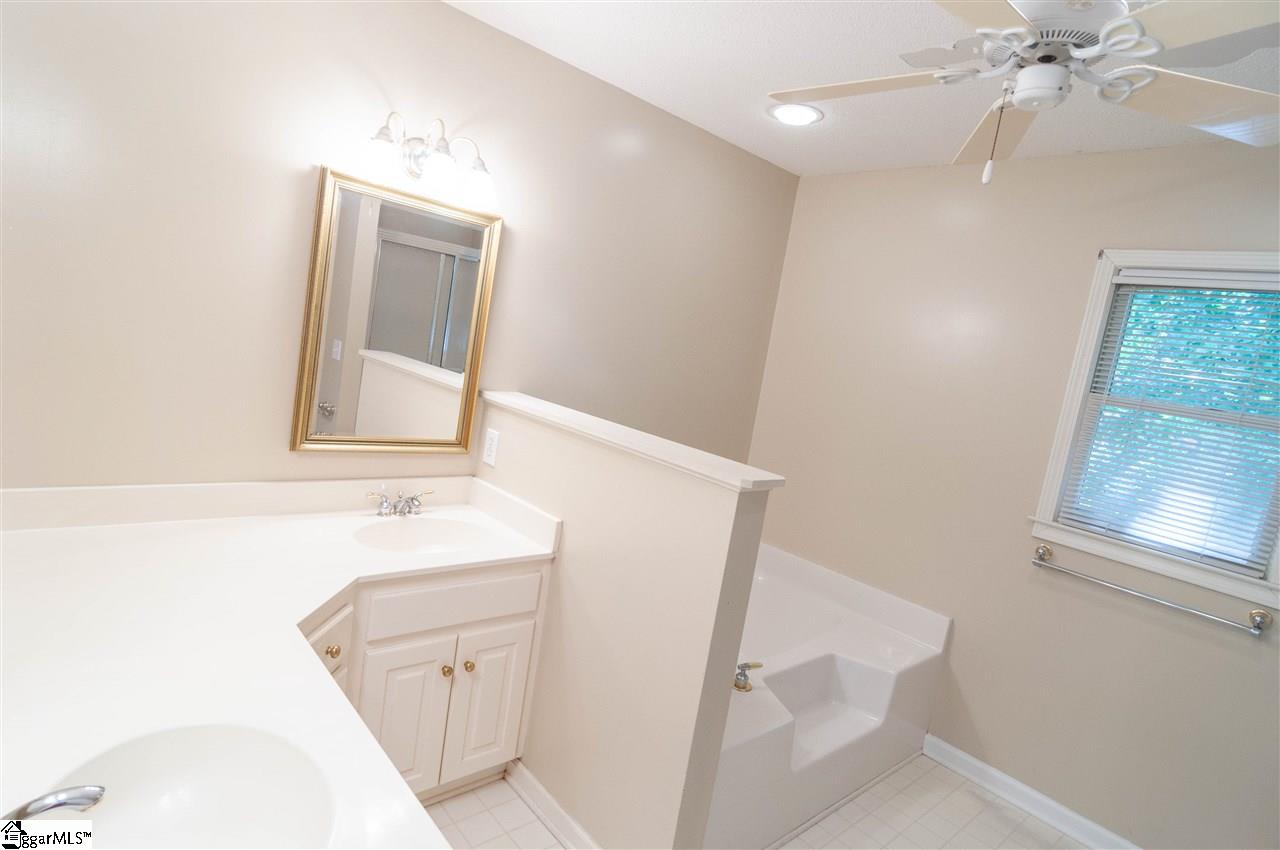 220 Hardwood Road Greenville, SC 29607 - Photo 18 of 34 Gallery Image 18