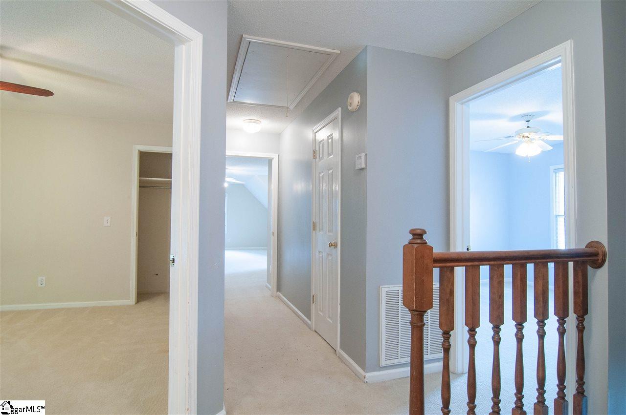 220 Hardwood Road Greenville, SC 29607 - Photo 6 of 34 Gallery Image 6