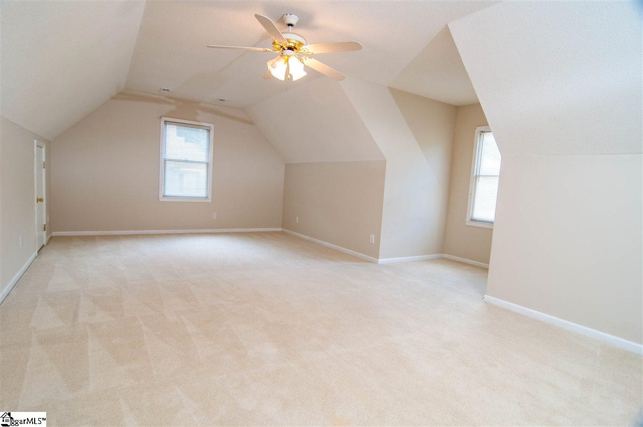 220 Hardwood Road Greenville, SC 29607 - Photo 9 of 34 Gallery Image 9