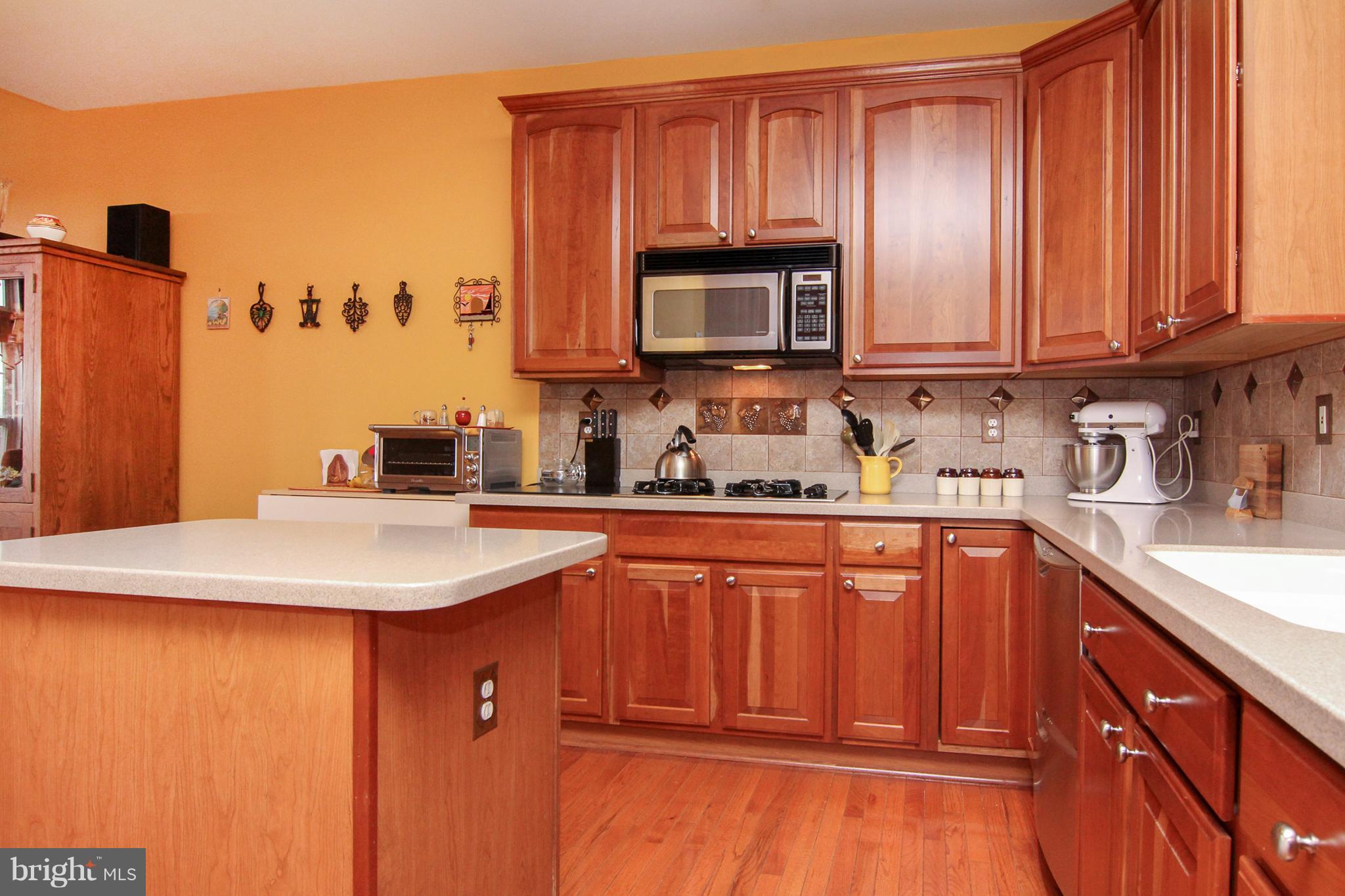 4401 Summer Grape Road Baltimore, MD 21208 - Photo 10 of 30 Kitchen