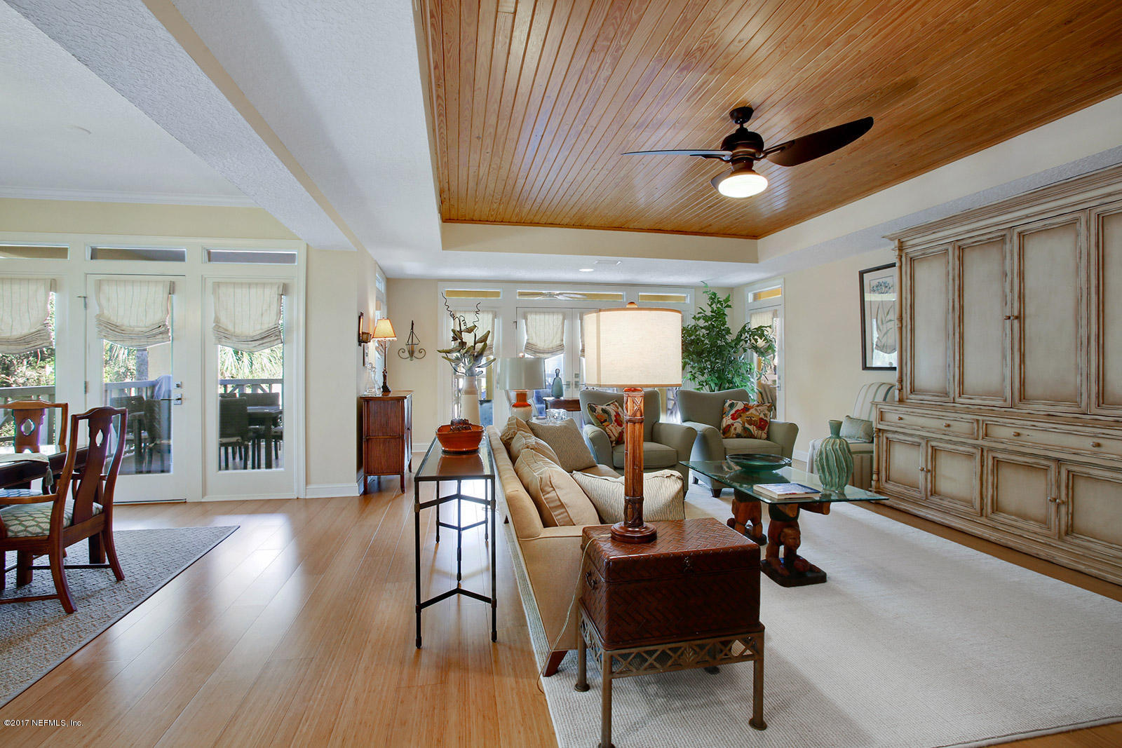 2369 Seminole Road Atlantic Beach, FL 32233 - Photo 8 of 42 great room