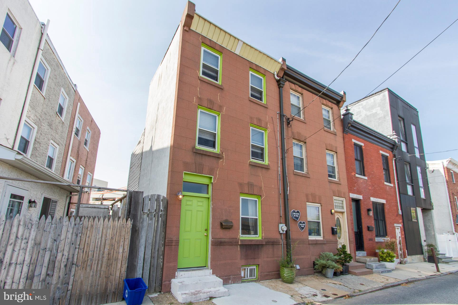 1006 Hope Street Philadelphia, PA 19123 - Photo 3 of 15