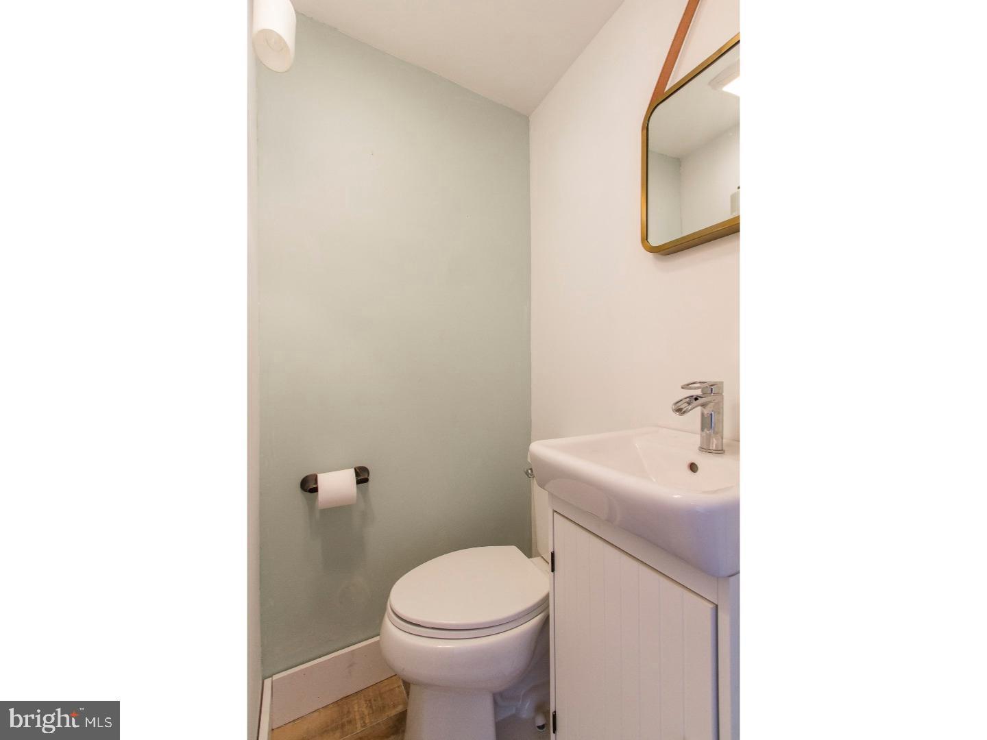 1006 Hope Street Philadelphia, PA 19123 - Photo 8 of 15